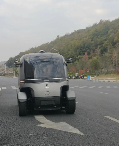 看！无人驾驶汽车全面普及还要多久