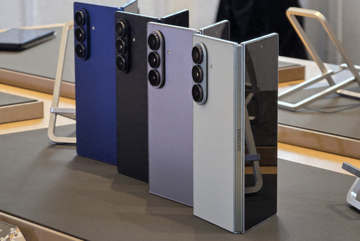 三星Galaxy Z Fold7发布：215克重塑折叠屏轻量化标杆
